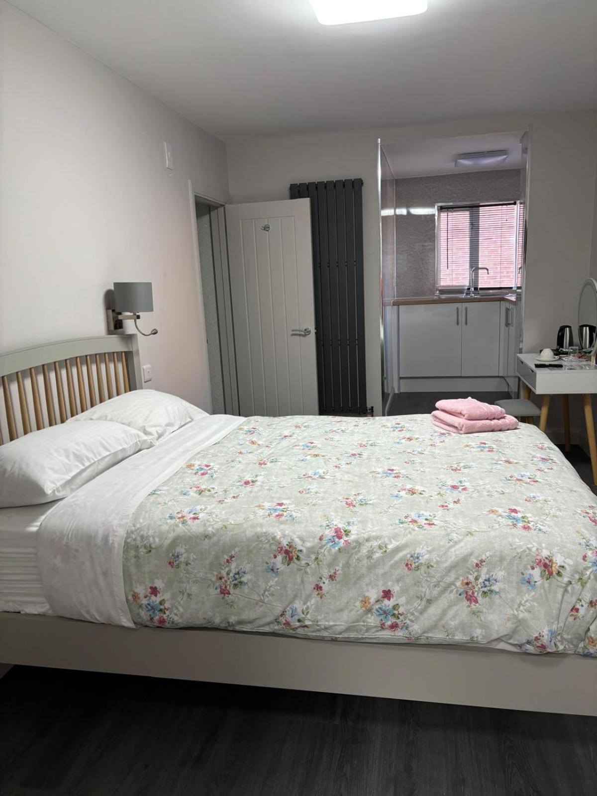 Central Hotel Sutton-in-Ashfield ภายนอก รูปภาพ