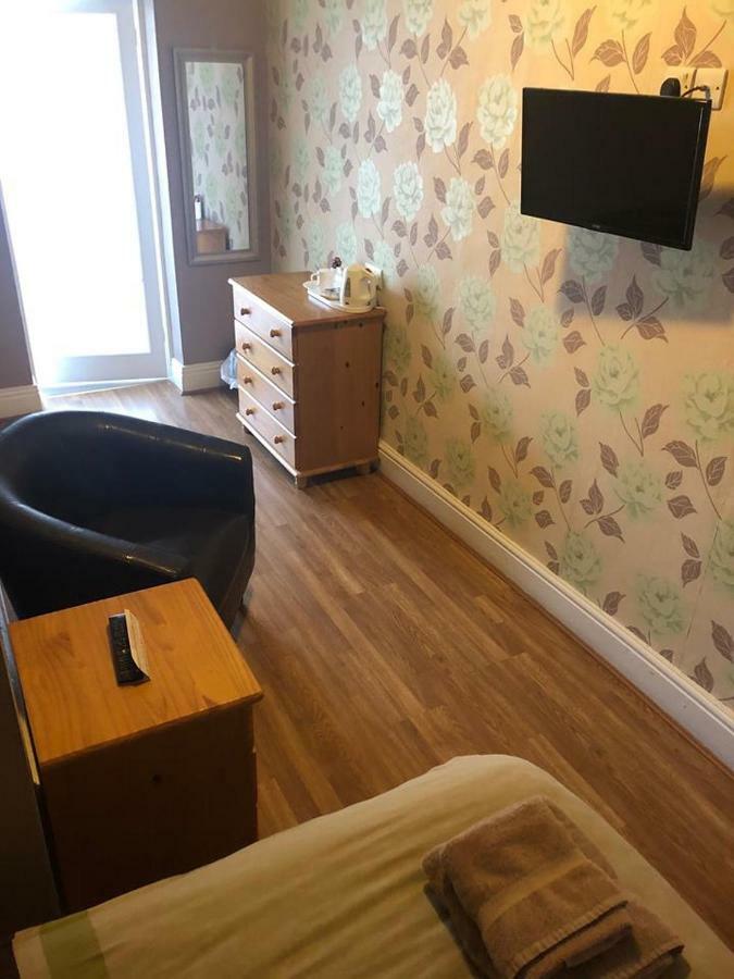 Central Hotel Sutton-in-Ashfield ภายนอก รูปภาพ